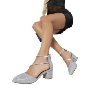 NWOT! 8.5 Holiday Glitter Heels